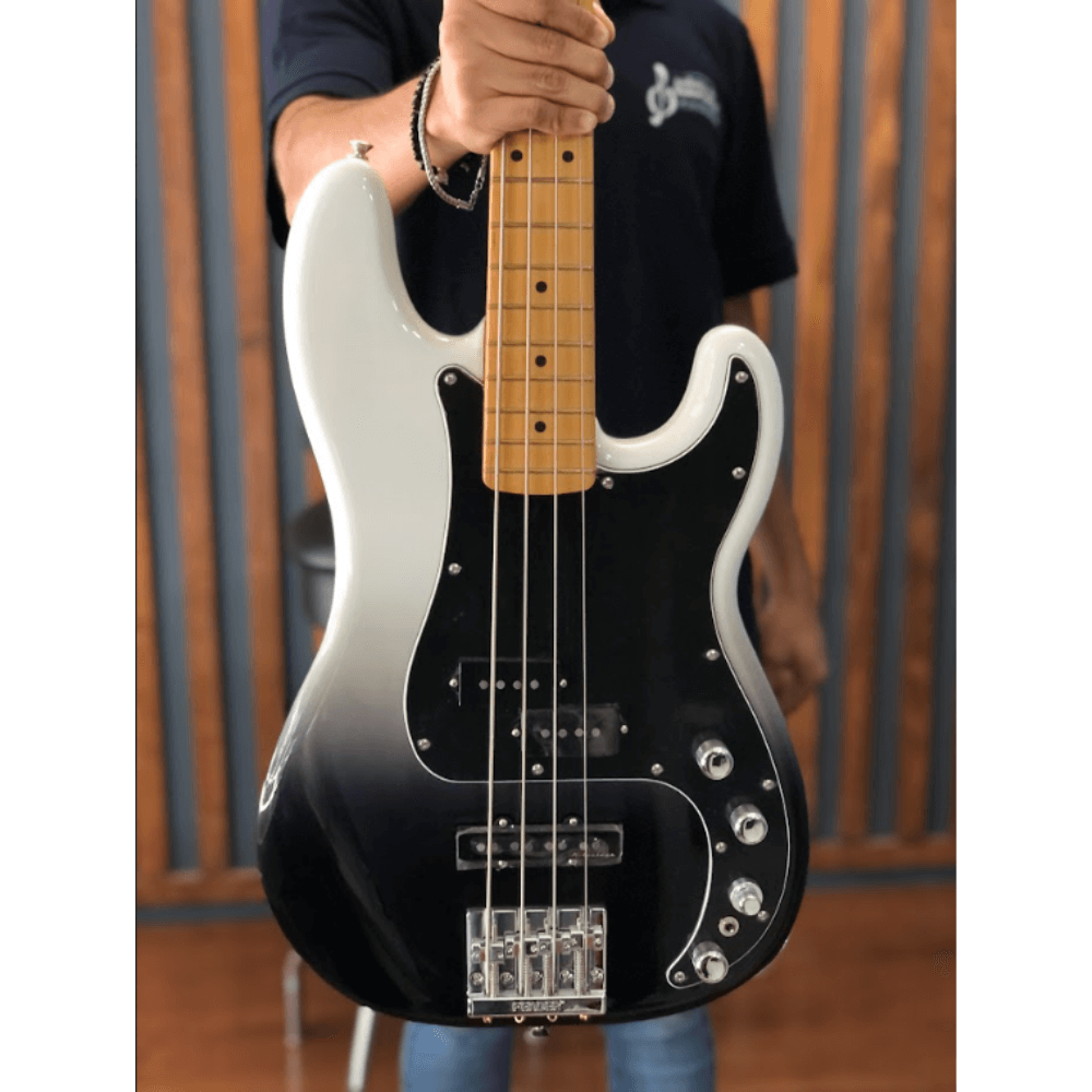 Bajo Eléctrico Fender Player Plus Precision Bass®